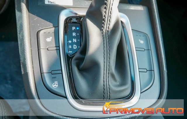 HYUNDAI Kona usata, con Fendinebbia