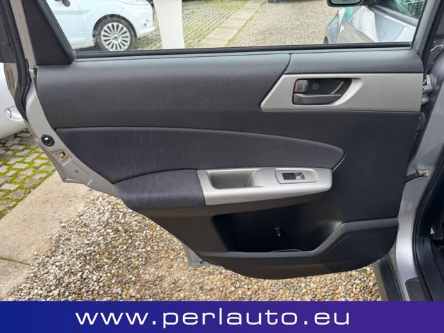 SUBARU Forester usata, con ESP