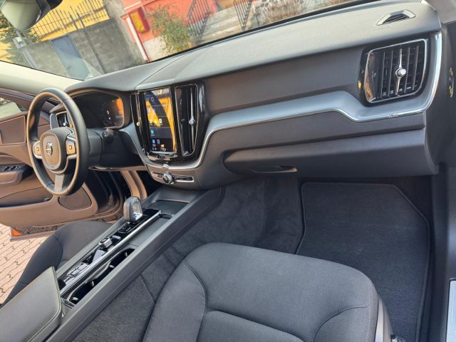 VOLVO XC60 usata, con Luci diurne LED