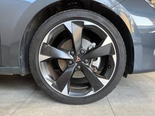 CUPRA Leon usata, con Boardcomputer