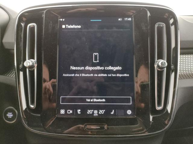 VOLVO XC40 usata, con USB