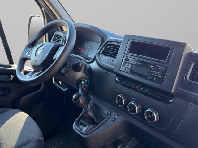 RENAULT Master usata, con Bracciolo