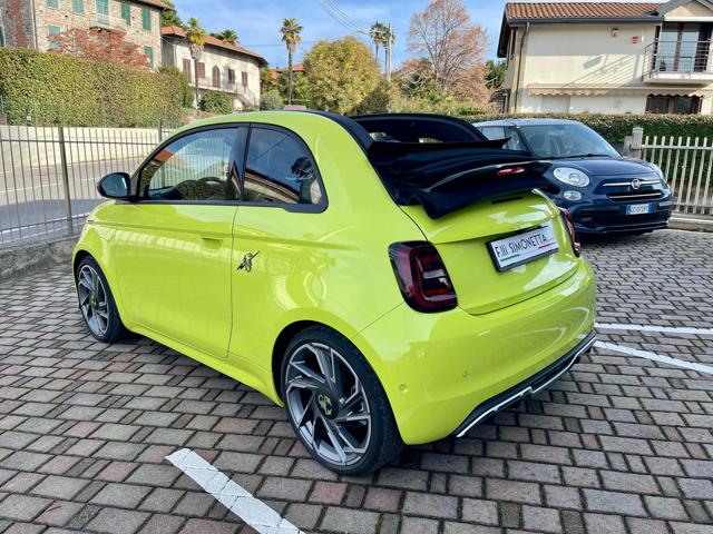 ABARTH 500e usata, con Autoradio