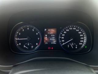 HYUNDAI Kona usata, con Fendinebbia