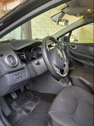 RENAULT Clio usata, con Airbag laterali