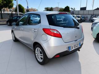 MAZDA 2 usata, con Autoradio