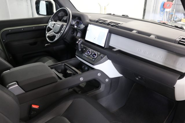 LAND ROVER Defender usata, con Sensore di luce