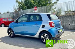 SMART ForFour usata, con USB