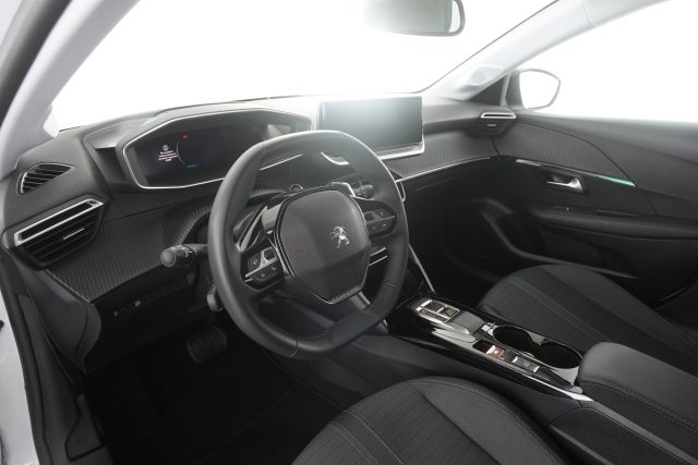 PEUGEOT 208 usata 1