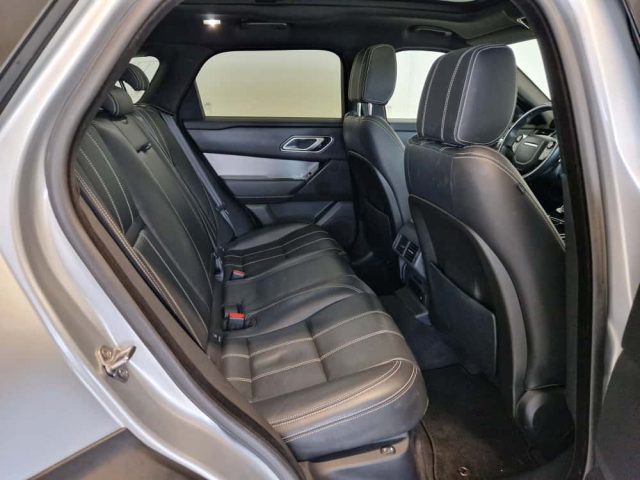 LAND ROVER Range Rover Velar usata, con Autoradio