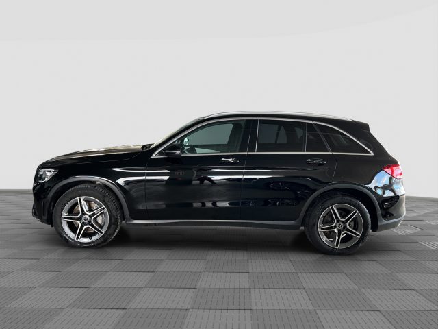 MERCEDES-BENZ CLA usata 6
