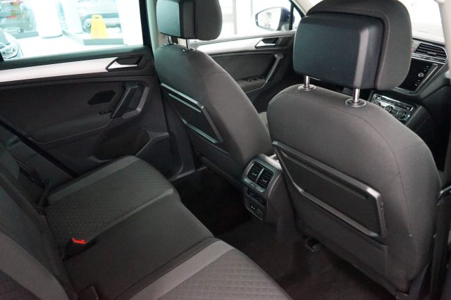 VOLKSWAGEN Tiguan usata, con Airbag testa