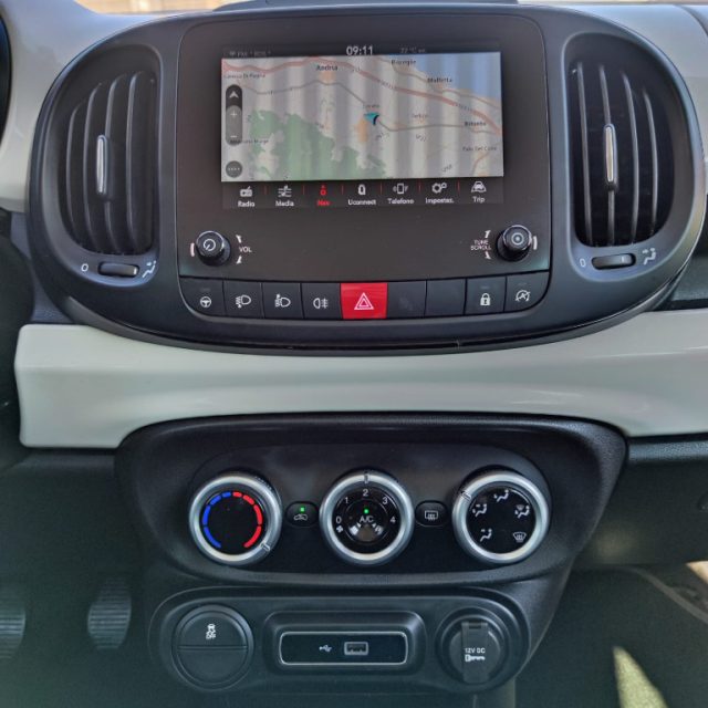 FIAT 500L usata, con Touch screen