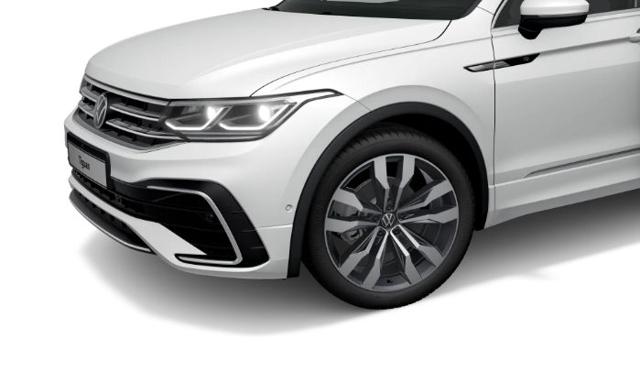 VOLKSWAGEN Tiguan usata, con Autoradio