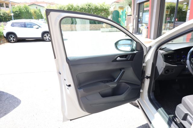 VOLKSWAGEN Taigo usata 76