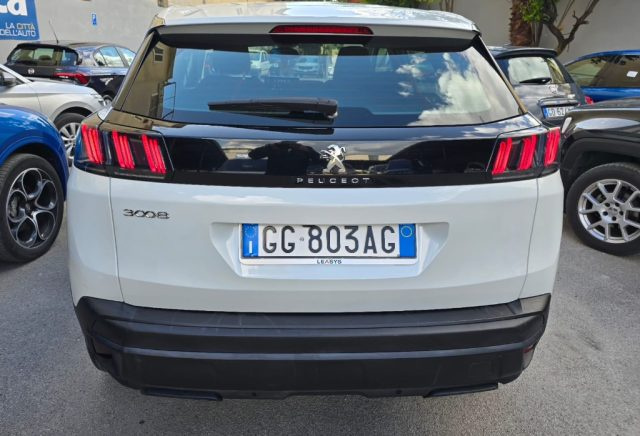 PEUGEOT 3008 usata, con Chiusura centralizzata
