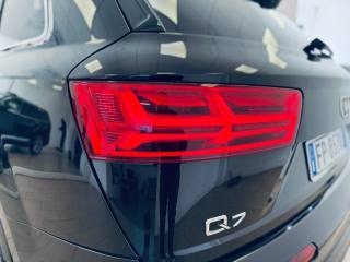 AUDI Q7 usata, con Cerchi in lega