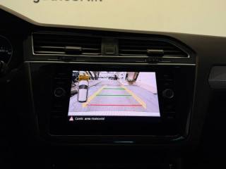 VOLKSWAGEN Tiguan usata, con Airbag testa