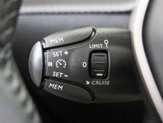 PEUGEOT 208 usata, con Frenata d