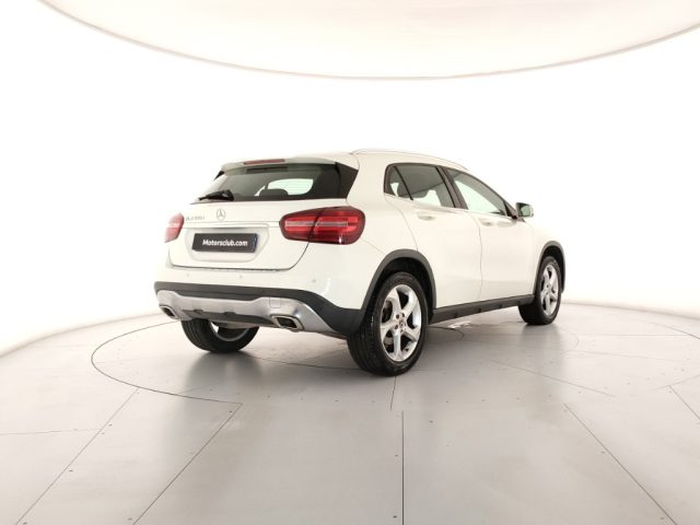 MERCEDES-BENZ GLA 180 usata, con Boardcomputer