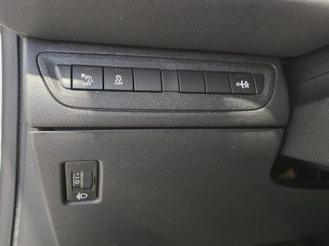 PEUGEOT 208 usata 27