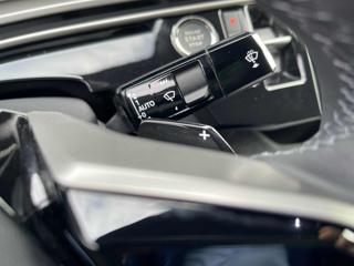 PEUGEOT 3008 usata, con Sistema di navigazione