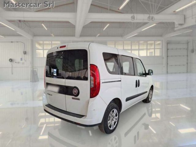 FIAT Doblo usata, con Alzacristalli elettrici