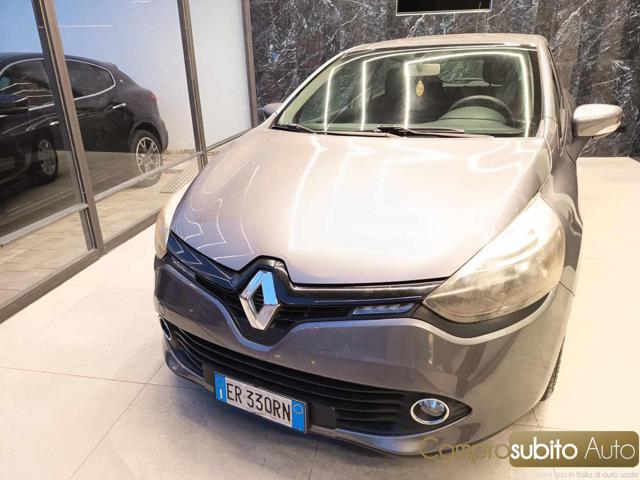 RENAULT Clio usata, con Airbag laterali
