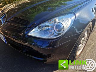MERCEDES-BENZ SLK 200 usata, con Fendinebbia