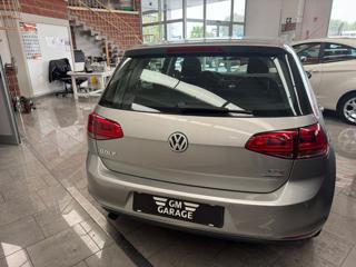 VOLKSWAGEN Golf usata, con Touch screen