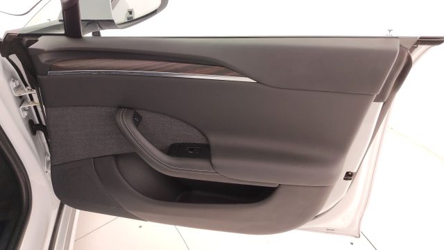 TESLA Model S usata, con Climatizzatore automatico, 4 zone