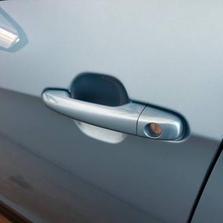 EMC Quattro usata, con Luci diurne