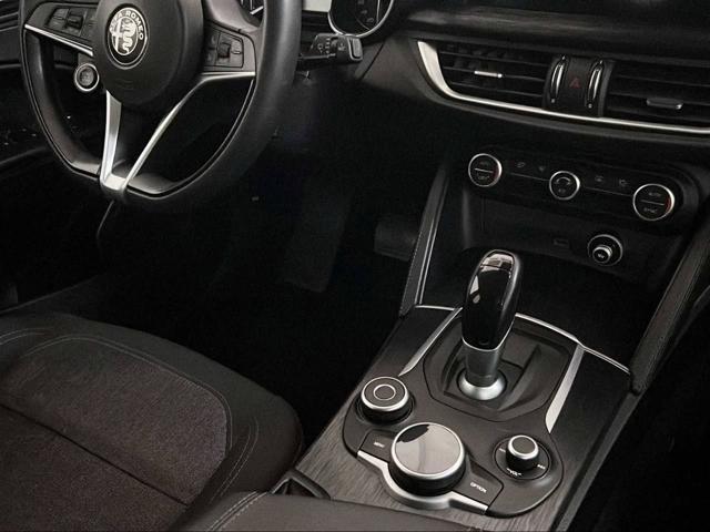 ALFA ROMEO Stelvio usata, con Portellone posteriore elettrico