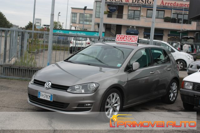 VOLKSWAGEN Golf usata, con Autoradio