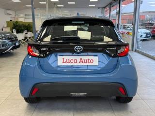 TOYOTA Yaris usata, con Alzacristalli elettrici