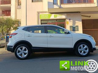 NISSAN Qashqai usata, con Monitoraggio pressione pneumatici