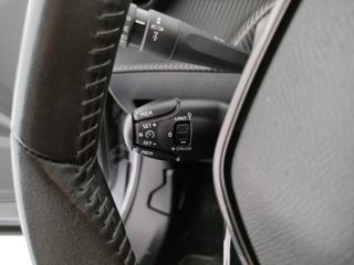 PEUGEOT 2008 usata, con Controllo automatico clima