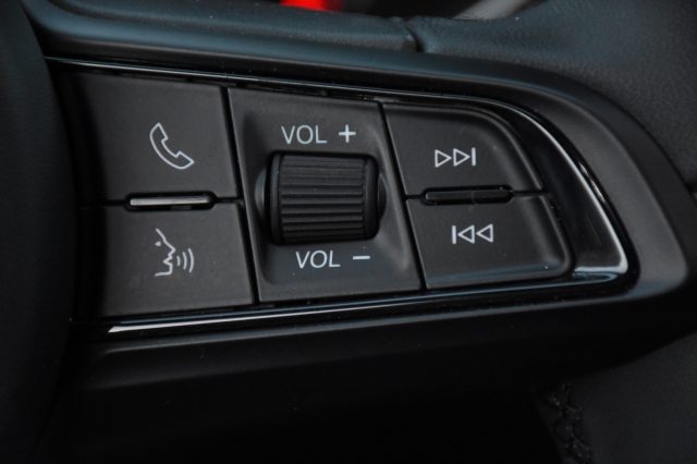 ALFA ROMEO Stelvio usata, con Luci diurne LED