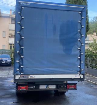 IVECO Daily usata 4