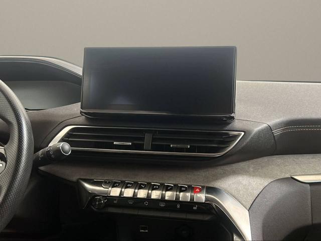 PEUGEOT 3008 usata, con Volante in pelle