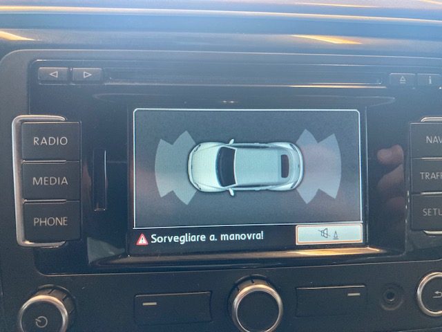 VOLKSWAGEN Maggiolino usata, con Sistema di navigazione