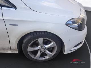 MERCEDES-BENZ B 180 usata 13