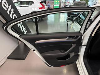 VOLKSWAGEN Passat usata, con Cerchi in lega