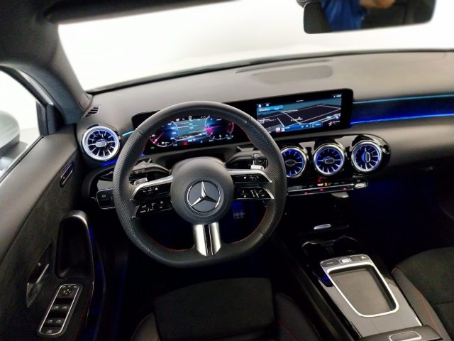 MERCEDES-BENZ A 200 usata, con Climatizzatore