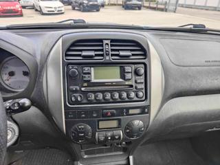 TOYOTA RAV 4 usata, con Controllo trazione