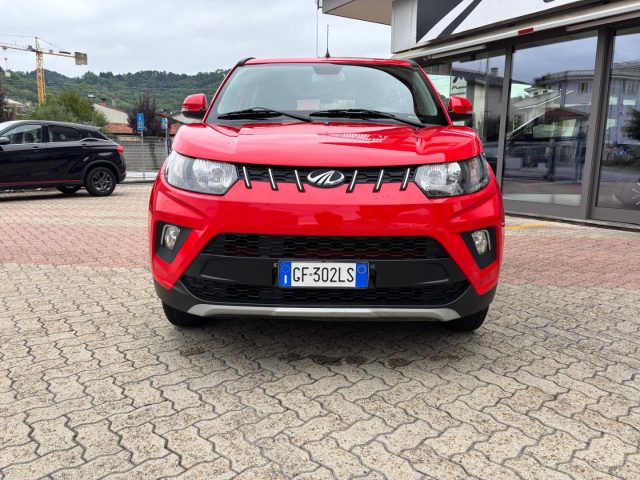 MAHINDRA KUV100 usata, con Airbag