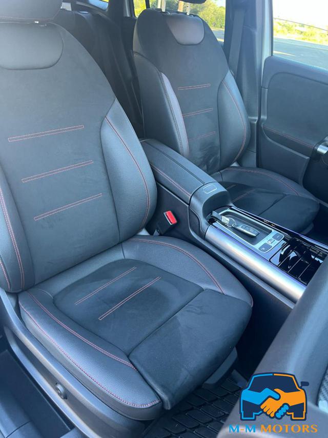 MERCEDES-BENZ GLA 200 usata, con Specchietti laterali elettrici