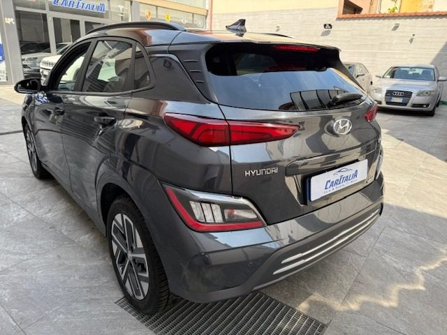 HYUNDAI Kona usata, con Antifurto
