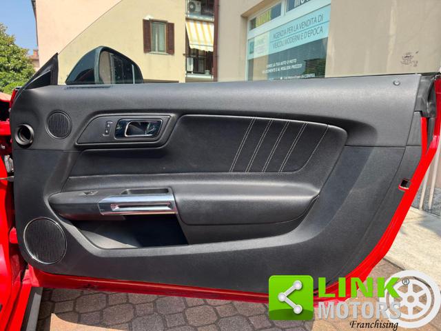 FORD Mustang usata, con Luci diurne LED