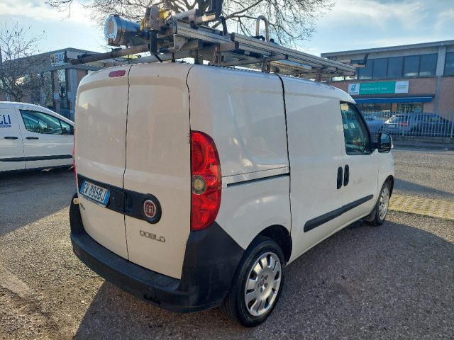 FIAT Doblo usata, con Airbag